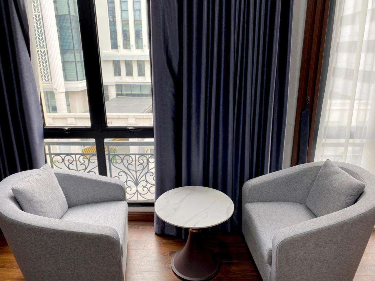 NguyẽN QuyèN Hotel Hanoi Bagian luar foto